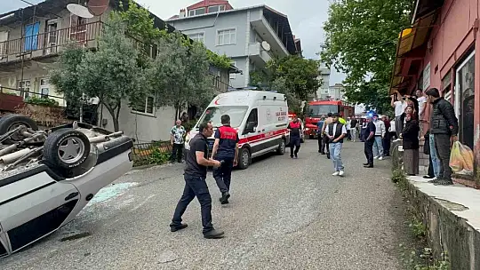 Freni boşalan Tofaş takla attı: 2 yaralı