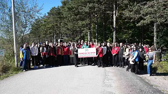 Gençlerin rotası Topuk Yaylası oldu, kano ve trekking yaptılar