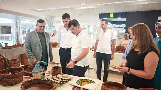 Geri dönüştürülen ürünlerden sergi açıldı