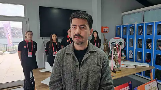 GÖKKURT ile Türkiye ikincisi olan gençler, projelerini daha ileriye taşımayı hedefliyor