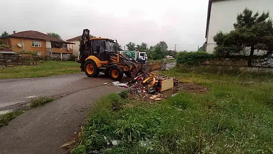 Günlük 210 ton evsel, 70 ton iri hacimli atık toplanıyor