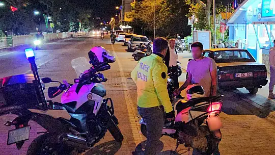 Gürültü kirliliğine sebep olan motosiklet sürücüsüne 35 bin lira ceza