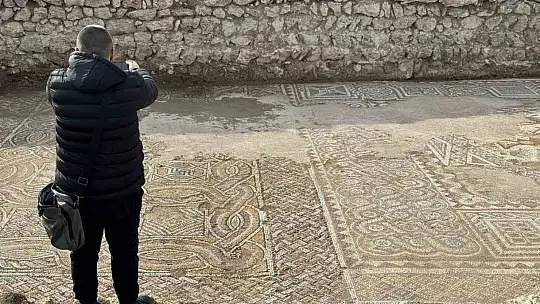 Hadrianopolis'te saray kompleksi ortaya çıktı: 4. yüzyıla ait eşsiz mozaikler bulundu