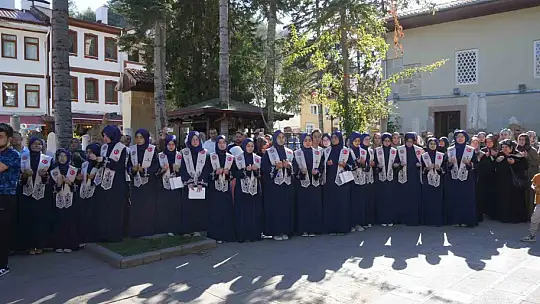 Hafızlık icazetlerini alan öğrenciler için konvoy düzenlendi