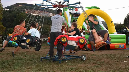 Hasanlar köyünde nostalji dolu açık hava sineması