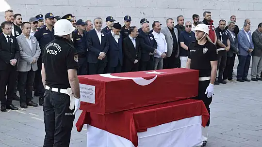 Hayatını kaybeden polis memuru törenle memleketine yolcu edildi