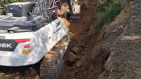 Heyelan bölgesinde çalışmalar sürüyor