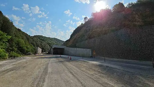 Heyelanın ardından 'koruma tüneli' çalışmaları hız kazandı