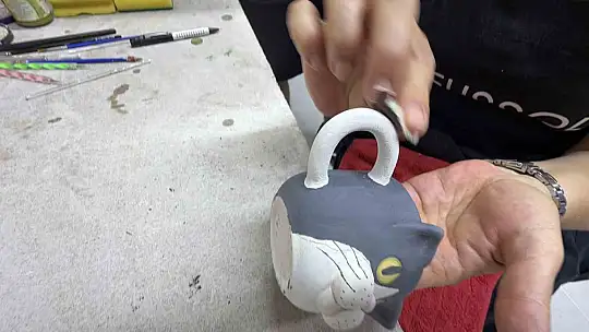 Hobi olarak başladı seramik dükkanı açtı