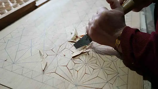 Hobi olarak başladı, siparişler ülke geneline yayıldı: Selçuklu ve Osmanlı motifli ürünlere yoğun talep