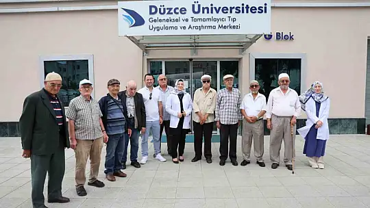 Huzurevi sakinleri farklı bir gün yaşadı