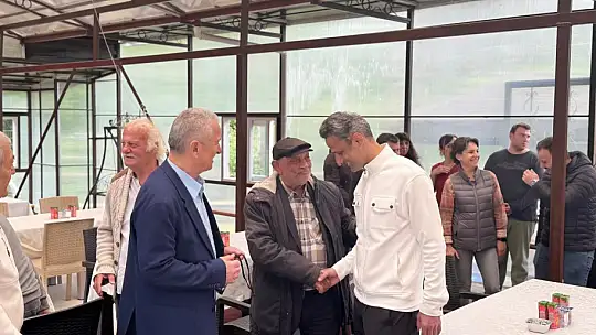 Huzurevinde renkli Anneler Günü etkinliği