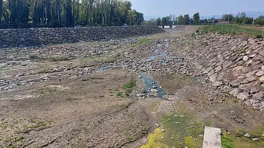 İçme suyu kaynakları Uğur suyu ve Bıçkı deresi kuruyor
