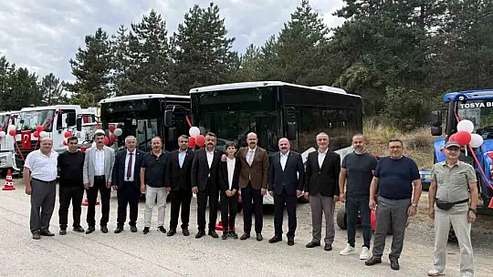 İlçedeki çocuklar toplu sünnet oldu, düzenlenen şenlikte doyasıya eğlendi