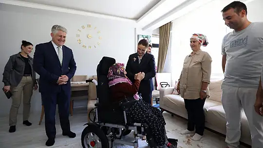 Lütfiye teyze çifte bayram sevinci yaşadı