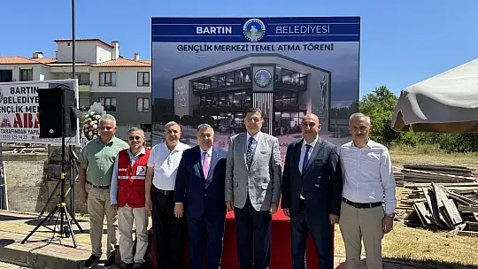 Gençlik Merkezi'nin temeli atıldı