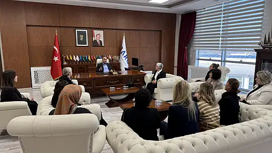 TSO Kadın Girişimciler Kurulundan Rektör Akkaya'ya ziyaret