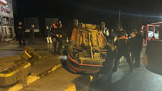 Feci kaza 1'i ağır 3 yaralı