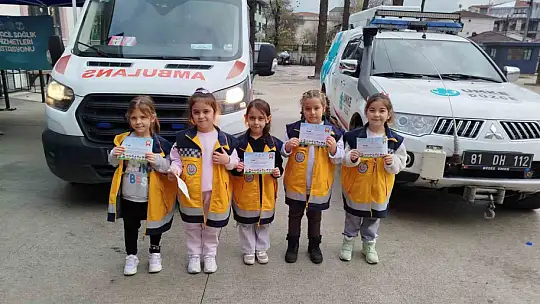 Işık İlkokulunda sağlıklı çocuk sağlıklı gelecek etkinliği