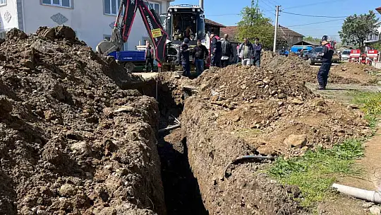 İSKİ'nin altyapı çalışmasında göçük altında kalan şahıs kurtarıldı