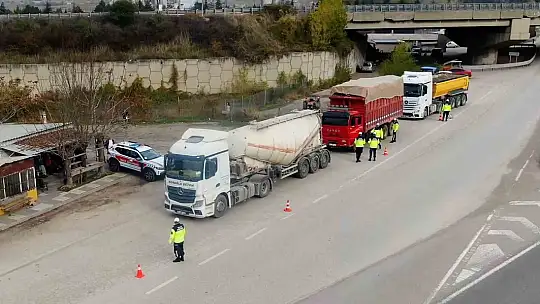 Jandarmadan kış lastiği denetimi