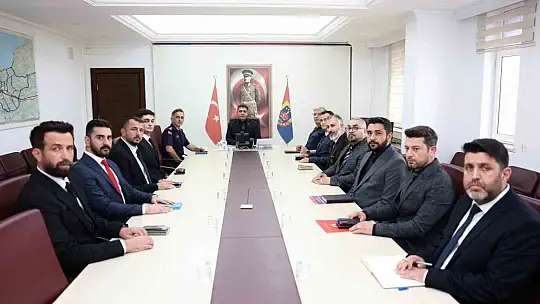 Jandarmadan şehitler çeşmesi