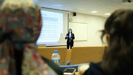 Kadın ve ailenin güçlenmesi konuşuldu