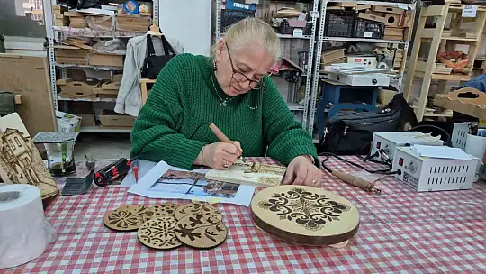 Kadınlara özgüven ve meslek kazandıran kurs: