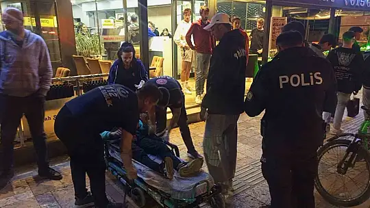 Kaldırımda hız kazaya neden oldu 16 yaşındaki çocuk ağaca çarptı