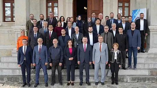 KAPGEM, Türkiye'de artan sahte haberlere karşı politika önerisi sundu