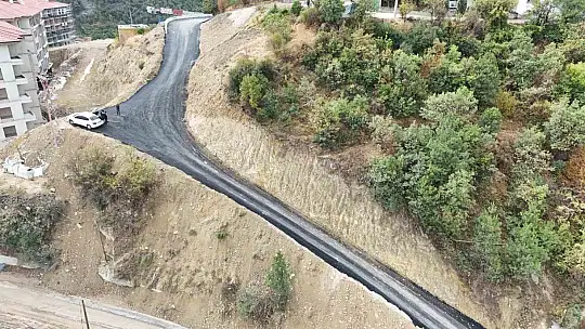 Karabük Belediyesi, mahallenin ulaşım sorununu çözdü