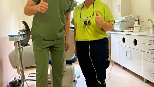 Karabük'te 16 yaşındaki hastaya doğal diş nakli yapıldı