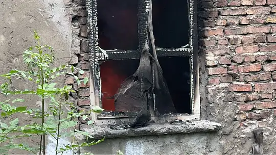 Karabük'te ev yangını büyümeden söndürüldü