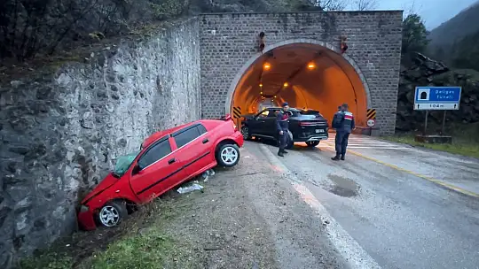 1 ölü, 5 yaralı
