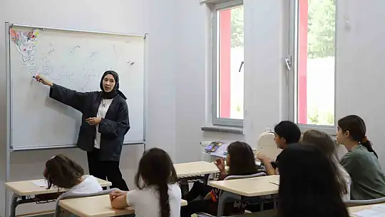 Karabük'te GSB Gençlik Yaz Kulübü yoğun ilgi görüyor