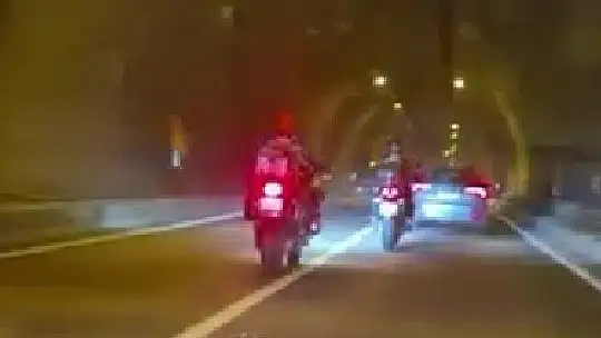 Karabük'te hatalı sollama yapan sürücüler kazaya davetiye çıkardı