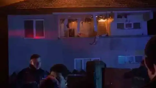 Karabük'te iki katlı evde korkutan yangın