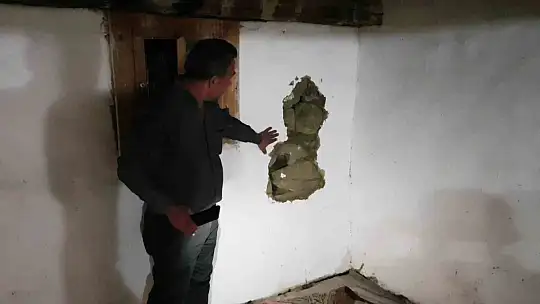 Karabük'te köy camisinde tahribat