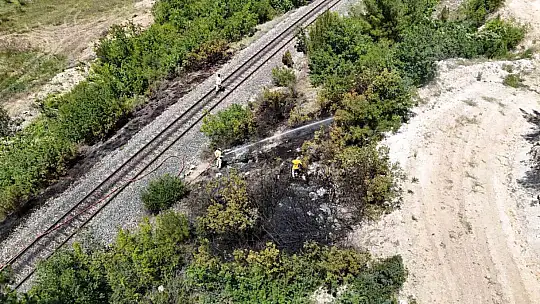 Karabük'te örtü yangınları büyümeden söndürüldü