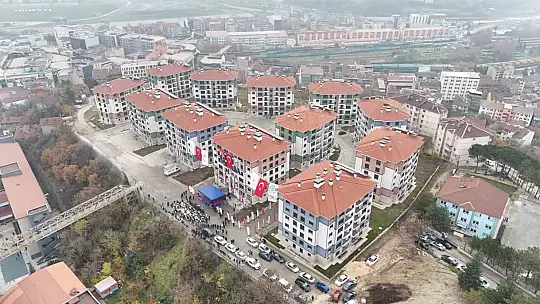 Karabük'te TOKİ konutları hak sahiplerine teslim edilmeye başlandı