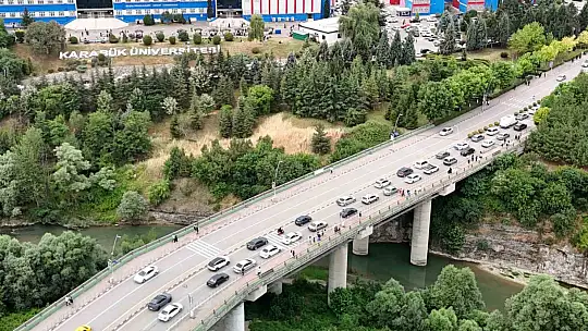 Karabük'te YKS'ye geç kalan öğrenciler içeri alınmadı