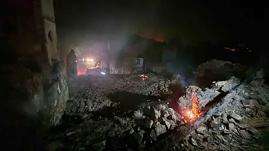 Karabük'teki orman yangınında 60 saat geride kaldı