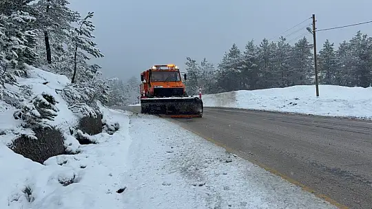 Karabük'ün yüksek kesimleri yeniden beyaza büründü