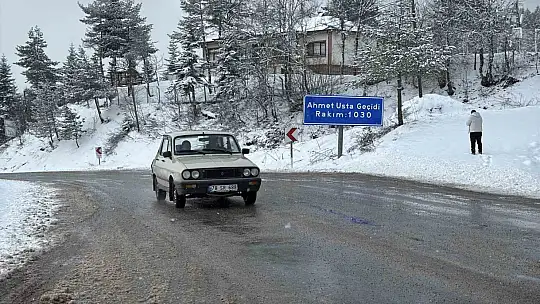 Karabük'ün yüksek kesimlerinde kar yağışı etkili oluyor