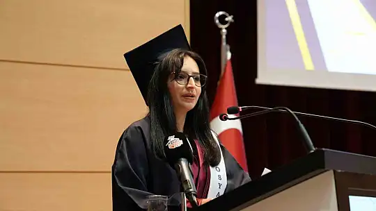 Karabük Üniversitesinde mezuniyet coşkusu