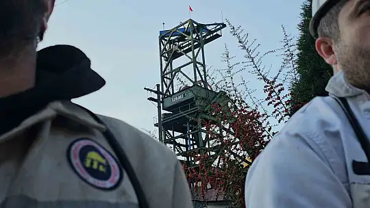 Karabük ve Zonguldak'ta 10 Kasım'da hayat durdu