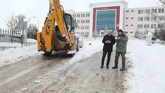 Karadeniz'in turizmde gözde şehri beyaz örtü ile kaplandı