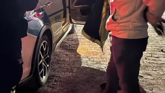 Karayolunda çiftetelli oynadılar cezayı yediler