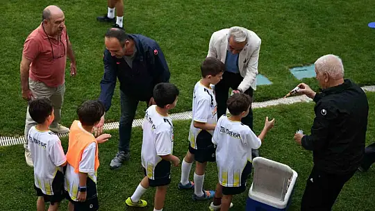 Kastamonu'da 120 çocuk yaz tatilini futbol okulunda değerlendirdi