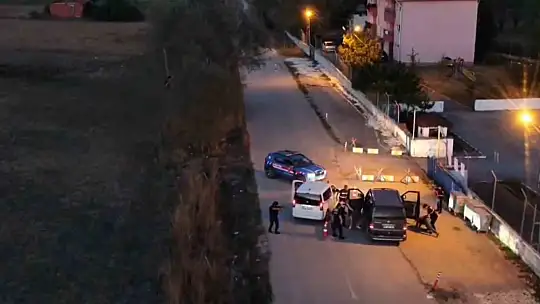 Kastamonu'da 2 sanık 45 ruhsatsız silahla yakalanmışlardı: 11 yıl hapis cezası aldılar